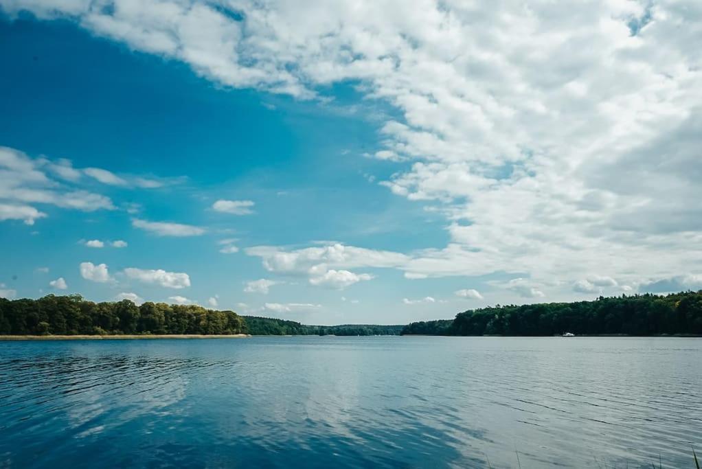 Ferienzimmer Direkt Am See Priepert Exteriör bild